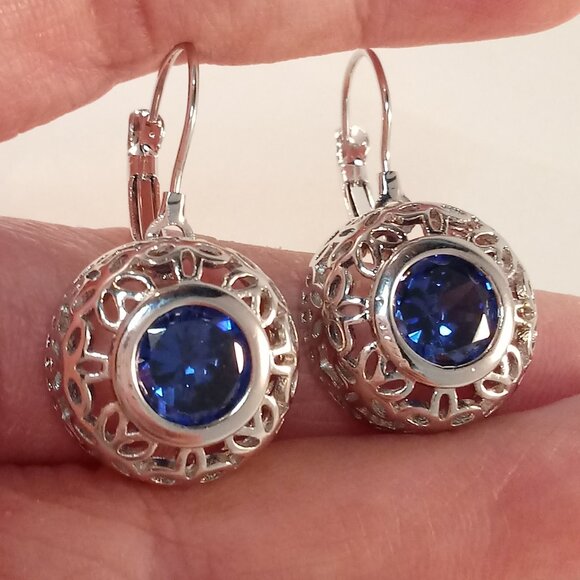 Jewelry - 18K White Gold Filled Flower Carved Bezel Navy Blue Diamond Zircon Earrings Gift